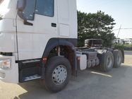 600L Tanker White Tractor Trailer Truck HW76 Cabin With 1 Sleepers HW19710 Gearbox