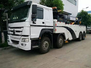 Manual Transmission Heavy Wrecker Trucks , Commercial Tow Truck High Speed