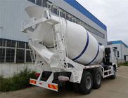 8L Concrete Construction Equipment / 9m3 Concrete Mixer Truck With Pump Self - Loading