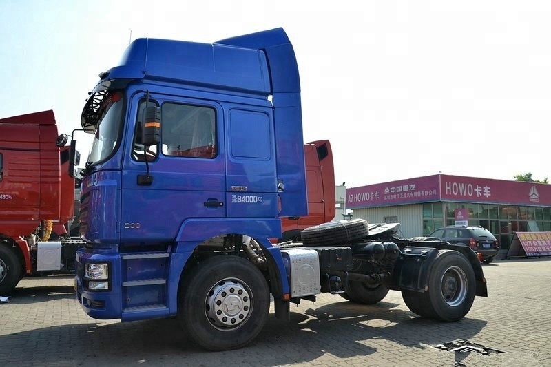 12.00R20 Tires Custom Tractor Trailer Trucks With ZF Steering Oil Pump 18000kg