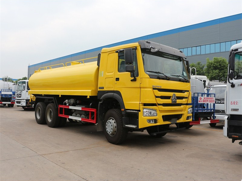 Yellow 6x4 18m3 Tanker Truck Water Sprinkler Truck With HW76 Lengthen Cab