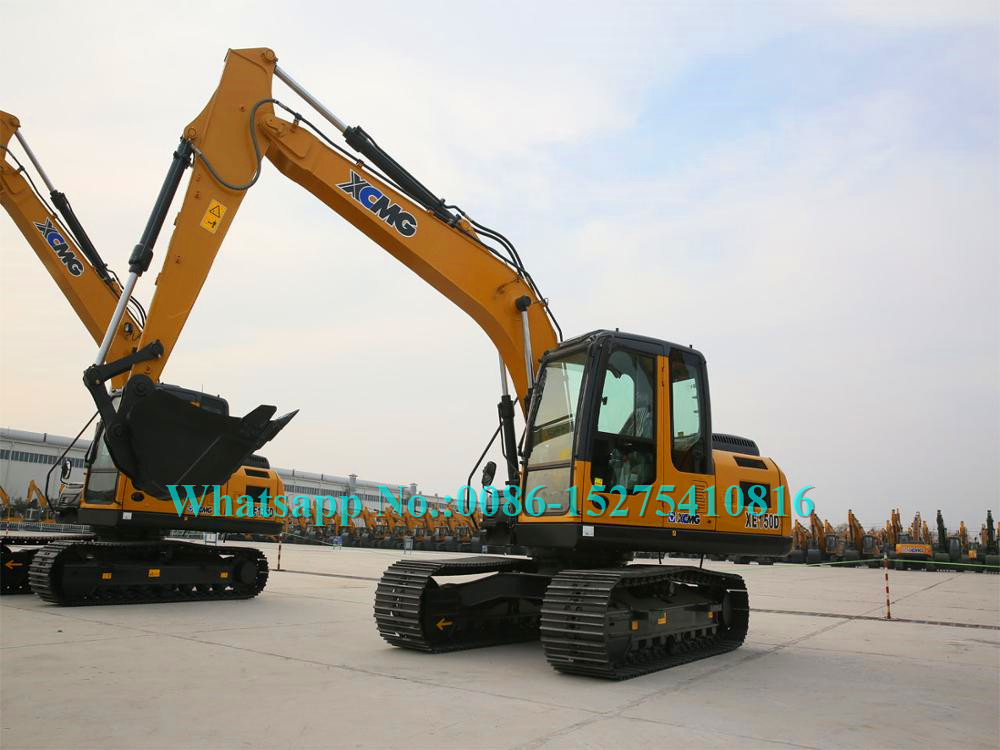 Heavy Duty Construction Equipment Movers , Xcmg Walking Excavator With 0.4 M3 Bucket