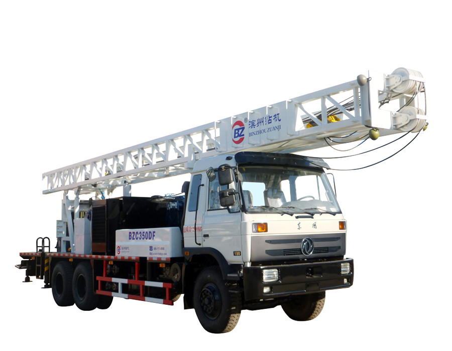 300 Meters Depth Rotary Drilling Rig / Borehole Drilling Machine Truck Mounted