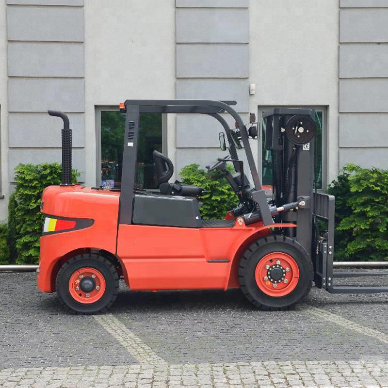 3 Stage Port Handling Equipments LG50DT With Light Weight 5 Ton Hydraulic Forklift Truck Diesel Machines