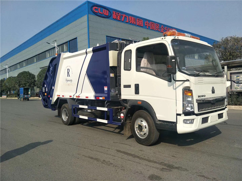 5 Or 8 Tons Garbage Waste Compactor HOWO 4x2 140HP 8m³ / Collector Trucks
