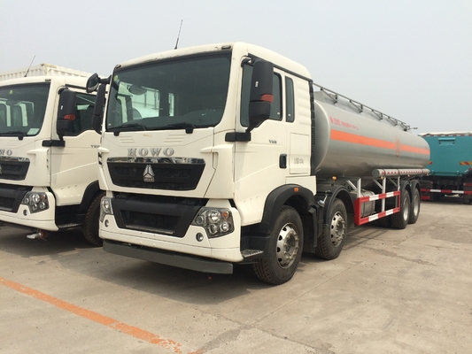 Refined LHD Unleaded Gasoline Delivery Truck 12 Tyres 26KL 28KL 30KL Manual 8x4 New Diesel Oil Tanker Truck