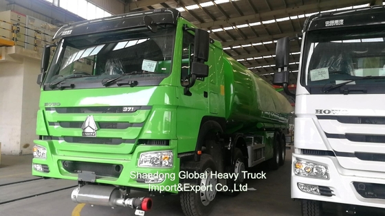 Sinotruk HOWO 8*4  Fuel Tank Truck 12 Wheels Oil Tanker 30000L Dispenser Truck