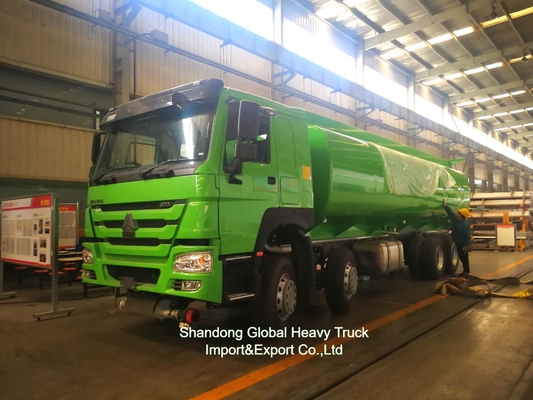 Sinotruk HOWO 8*4  Fuel Tank Truck 12 Wheels Oil Tanker 30000L Dispenser Truck