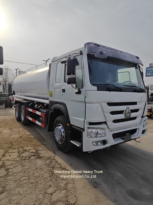 Dongfeng Sinotruck HOWO Shacman Heavy Duty 18000L Water Tanker Truck