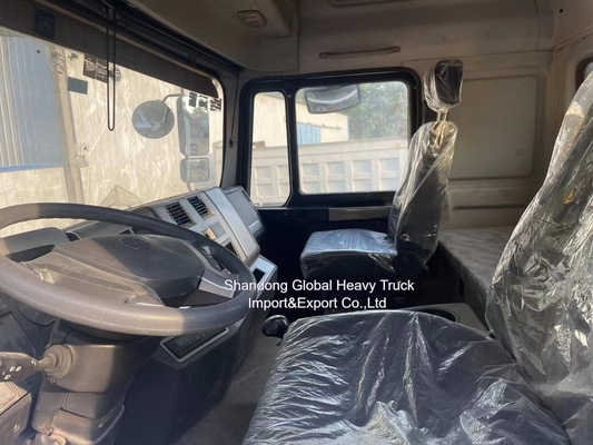 Brand New Sinotruk HOWO Truck 6X4 4X2 Truck Trailers Head 400 420HP 430 HP Truck