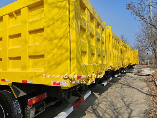 New Sinotruk HOWO 30 Ton Heavy Duty Sino Cargo 20cbm 6X4 371HP 380HP 400HP Off Road Dumper / Tipper Dump Trucks For Transportation