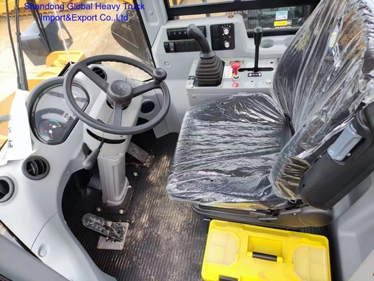 LIUGONG 777A Backhoe Loader 6-9t Rated Load 74.5 Kw