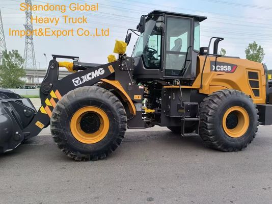 XCMG XC958 5.5-ton Wheel Loader with 162kW Weichai Engine and 3.0-3.2 m³ Bucket Capacity