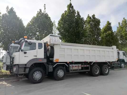 Sinotruk HOWO Nx Hohan 371HP 8x4 Drive 40ton Capacity Heavy Duty Dump Truck