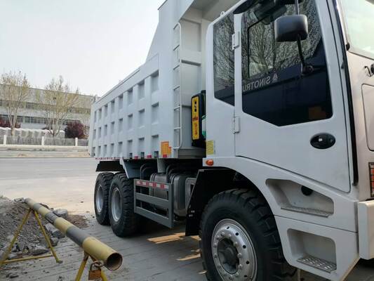 Shacman F3000 380HP 6X4 Heavy Duty Dump Truck with 30cbm Capacity for Construction and Mining