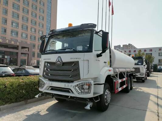 Brand New Sinotruk HOWO TX/NX 6×4 Sprinkler Water Tank Truck with 20t Load Capacity and Stainless Steel Tank