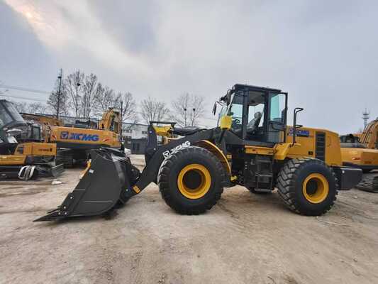 XCMG ZL50GN 5ton Rated Load Wheel Loader with 162kW Rated Power and Dust-Resistant Layout for Construction