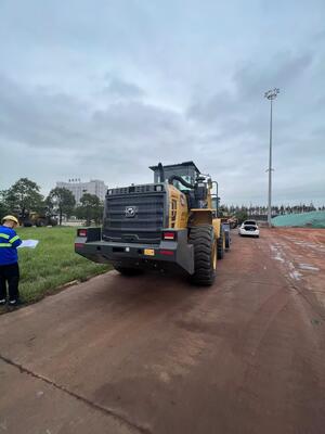XCMG XC958 5.8 -6-ton Class Wheel Loader with 162kw Rated Power and 1.9 Cbm Bucket Capacity