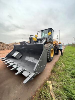 XCMG XC958 5 Tons Wheel Loader with 162kw Power for Mountainous Terrain Construction