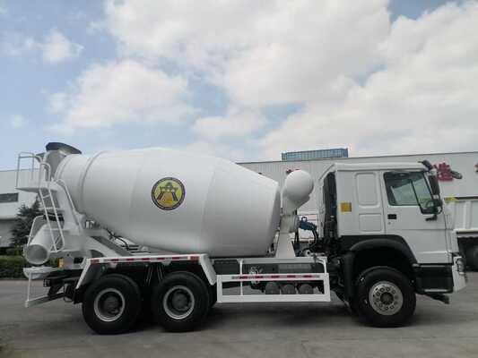 Sinotruk HOWO 8×4 12CBM Concrete Mixer Truck with 371HP Engine for Heavy-Duty Construction