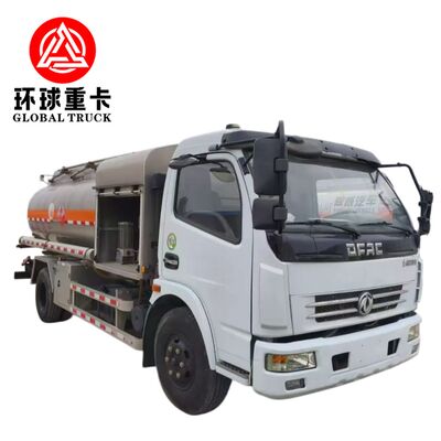 HOWO 371HP Aircraft Refueling Truck with 15001-30000L Tank Volume and Euro III / Euro V Emission Level for Aviation Fuel Transportation