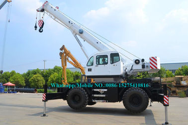 Road Construction 40T Mobile Boom Truck Crane 4x4 For RT40E All Wheel Drive