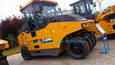 XCMG 30 Ton Hydraulic Road Roller Equipment Pneumatic Rubber Tire Type XP303K