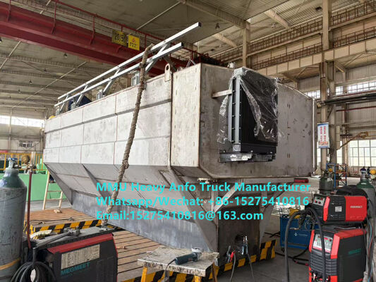 Precise measurement mixing and charging multi-functional heavy ammonium oil explosives Truck 15/20/25Ton Heavy Emulsion ANFO Truck Russia/Kazakhstan/Uzbekistan/Indonesia/Guinea Mining Blasting Service