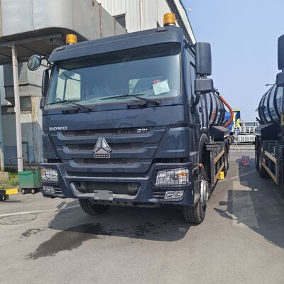 HOWO 15CBM Vacuum Sewage Suction Truck with 6*4 Drive Wheel and 251-350hp Horsepower for Septic Tank Cleaning