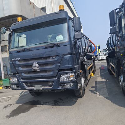 HOWO 15CBM Vacuum Sewage Suction Truck with 6×4 Drive Type and Hydraulic Tipping Discharge for Septic Tank Cleaning