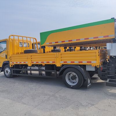 HOWO 4×2 Diesel Engine Crash Cushion Truck with Hydraulic Control System and Modular Energy-Absorbing Design for Highway Safety