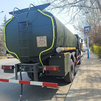 HOWO 6x6 Off-Road Fuel Tank Truck with 20T Payload and Diesel Engine for Mining