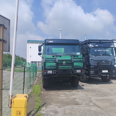 HOWO 6×4 Water Tank Truck with 20,000L Capacity, 371HP Engine and Carbon Steel Tank for Road Cleaning and Dust Suppression