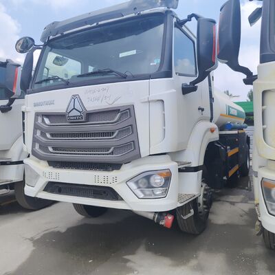 HOWO NX 6×4 CNG Fuel Tank Truck with 400HP Engine and 25,000L Capacity for Fuel Distribution
