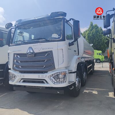 HOWO NX 8x4 30000L Fuel Tank Truck Heavy Duty Diesel Bowser Truck for Kenya Fuel Transportation
