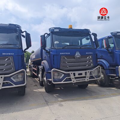 HOWO NX 8x4 30000L Fuel Tanker Truck Heavy Duty Diesel Bowser Truck for Nigeria Market