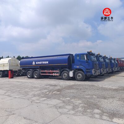 HOWO NX 8x4 30000L Fuel Tank Truck Heavy Duty Diesel Bowser Truck for Tanzania Market
