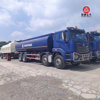 HOWO NX 8x4 30000L Fuel Tank Truck Heavy Duty Diesel Oil Tanker Truck for Africa Market