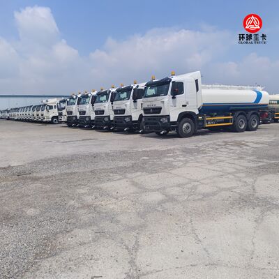 Camion arroseur HOWO TX 6×4 neuf avec citerne personnalisable pour projets miniers et routiers au Congo