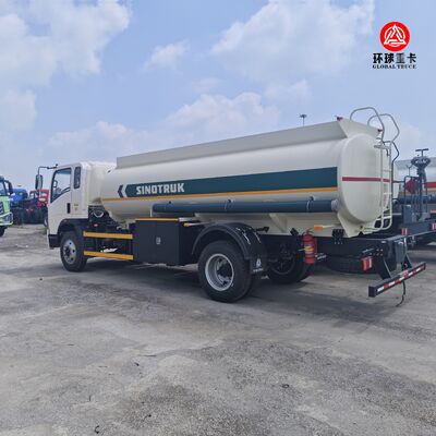 Camion arroseur HOWO TX 6×4 neuf avec citerne personnalisable pour projets miniers et routiers au Congo