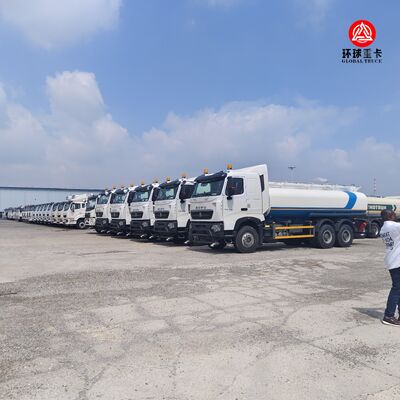 Camion arroseur HOWO TX 6×4 neuf avec citerne personnalisable pour projets miniers et routiers au Congo