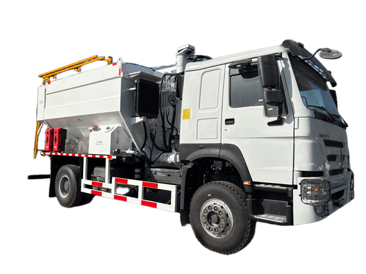 8×4 Drive Type 32 Ton Bulk Emulsion Mixing and Charging Truck with 8-23 m Telescopic Hose Arm for Mining Blasting