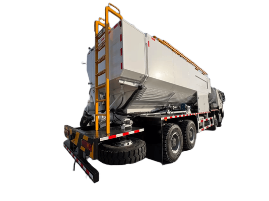 32 Ton 8×4 Bulk Emulsion Mixing and Charging Truck with 8-23 m Telescopic Hose Arm and 300 kg/min Charging Efficiency for Mining