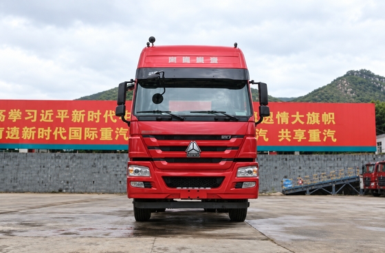 HOWO 380HP 6X4 Tractor Truck with Manual Transmission for Cargo Hauling Semi-Trailer Tractor
