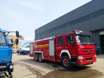 Red Special Purpose Truck , HOWO Heavy Duty Emergency 6x4 Fire Fighting Truck