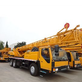 Yellow  QY20G.5 XCMG Telescopic Boom Crane Smarter 20 Ton WD615.92E