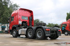Sinotruk Howo 6x4 Tractor Head Truck 371HP Euro 2 Diesel Fuel Type