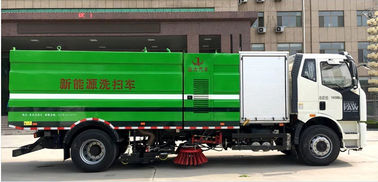 High Efficient Special Purpose Truck , 4x2 Multifunctional Strong Power Road Cleaning Sweeper