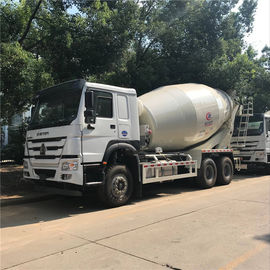 Hot Model 8 m3 10 m3 6*4 SINOTRUK HOWO Concrete Mixer Truck White With 371HP