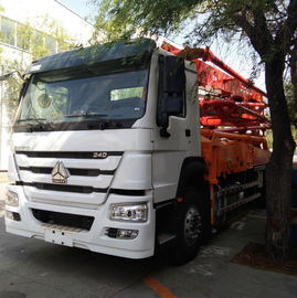 Air Cooling Euro 2 Concrete Pump Truck With 32MPa Rated Working Pressure